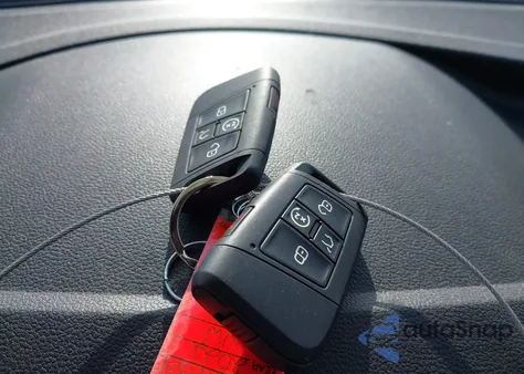 2022 Volkswagen Taos 1.5T Sel from USA, damaged, VIN 3VV1X7B29NM011933